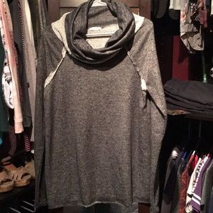 Grey long sleeve top